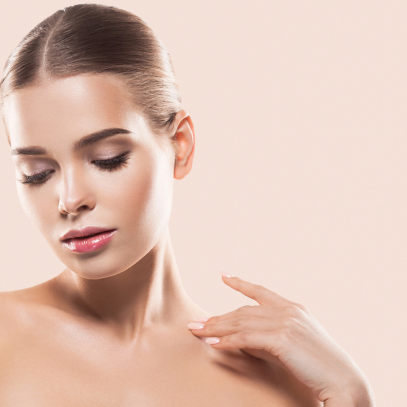 تعرفي على طريقة استخدام الحناء على الجسم