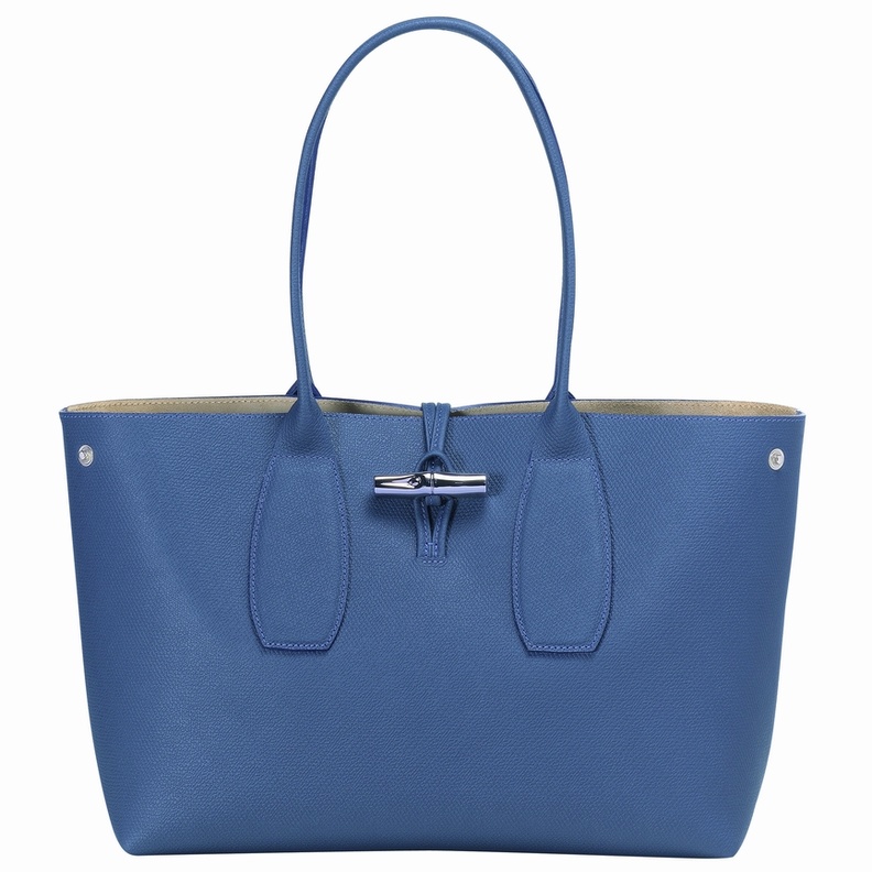 احتفل بالعيد بأسلوب رائع مع مجموعة لونشان LE PLIAGE CUIR و ROSEAU