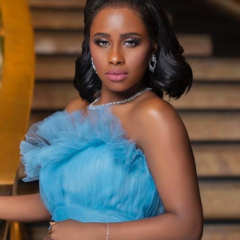 داليا مبارك