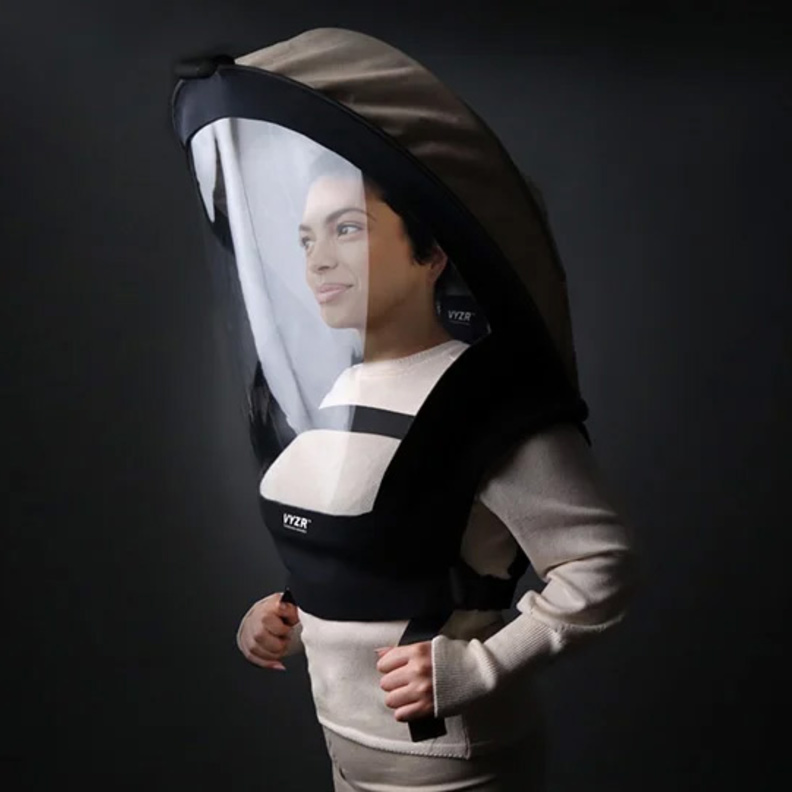 "خوذة رائد الفضاء" درع الحماية من فايروس كورونا