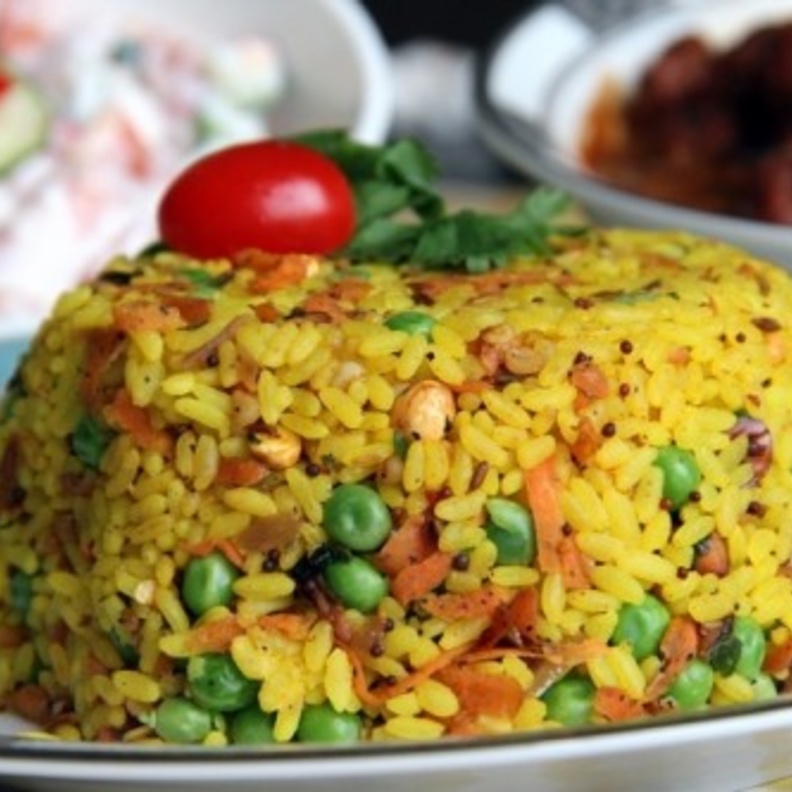 ارز بالخضراوات واللحم المفروم