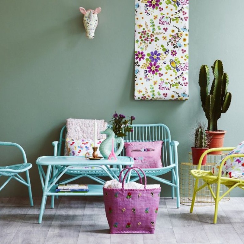 المزهر في ديكورات غرف معيشة لمزيد من الطاقة الإيجابية