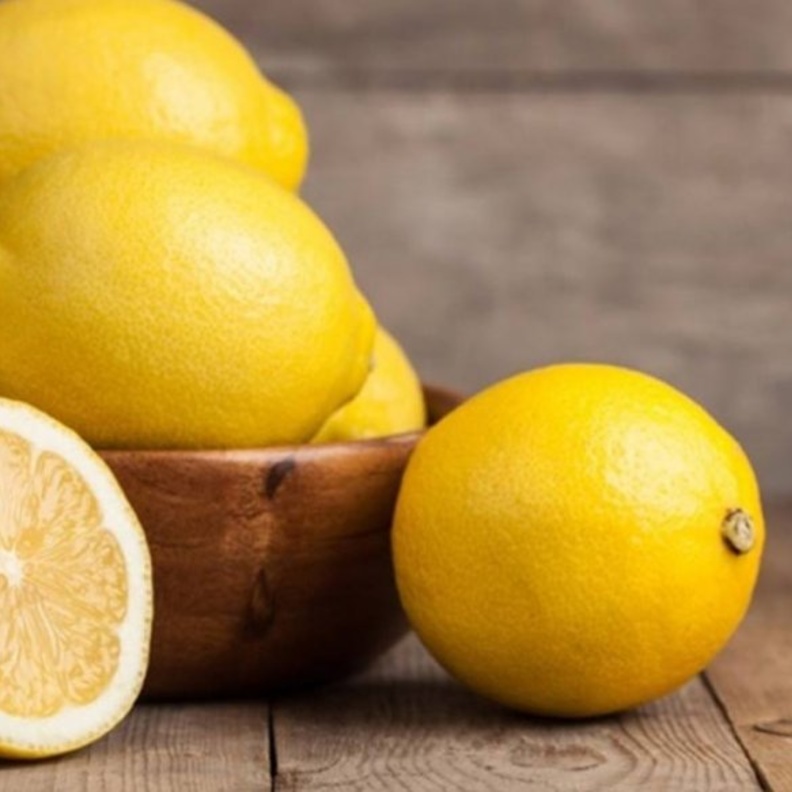 فوائد الليمون للاسنان