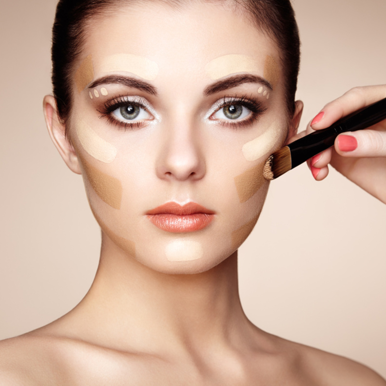 كيفية اخفاء تجاعيد الوجه بالمكياج لعيد الفطر