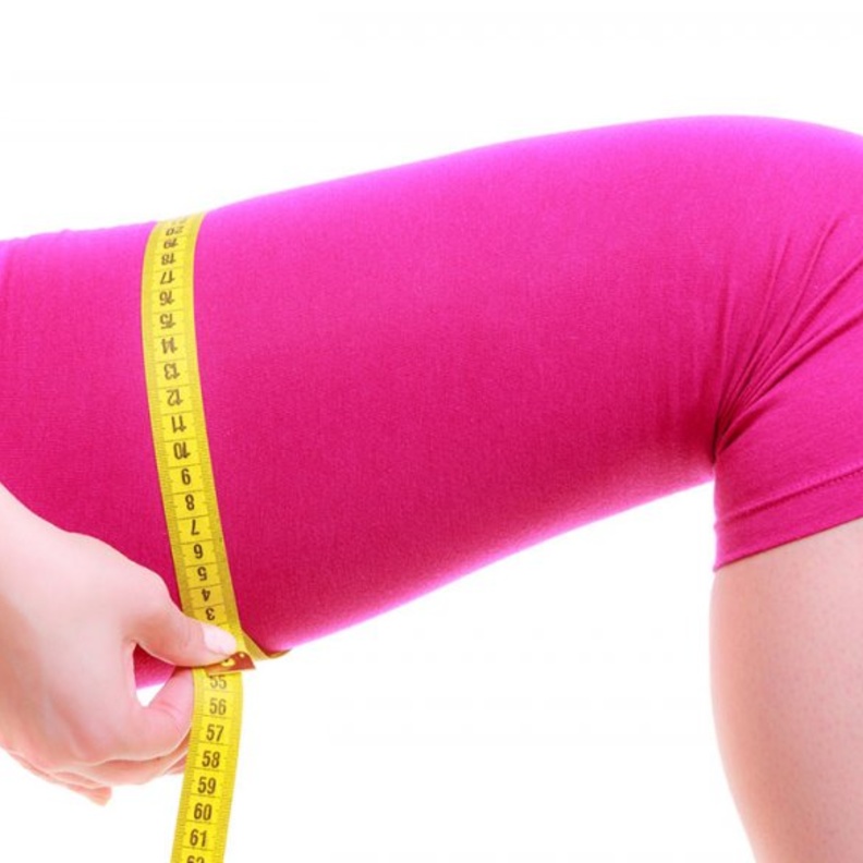  6 خلطات طبيعية لتفتيح ما بين الفخذين بسرعة.