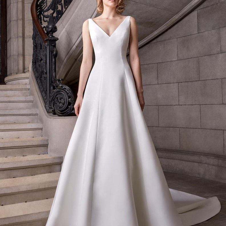 فستان زفاف كلاسيكي من sareh nouri