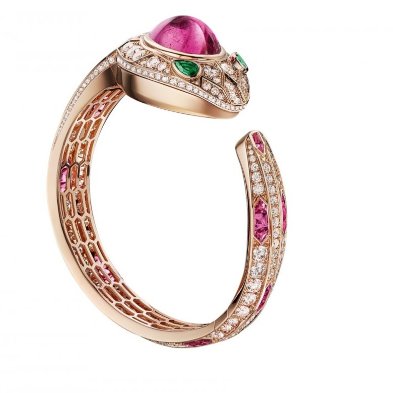  ساعة من بولغري Bvlgari