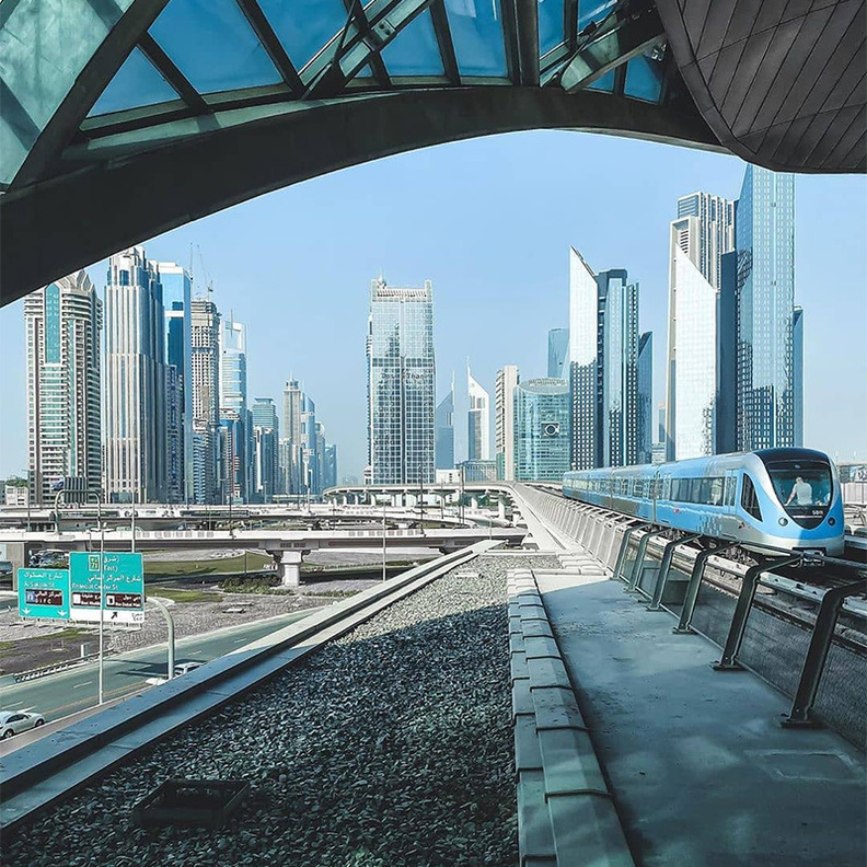 هيئة الطرق والمواصلات بدبي تسمح باصطحاب الدراجات الهوائية والسكوتر في المترو 