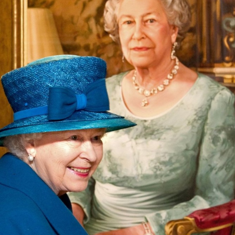 بورتريهات أفراد العائلة المالكة البريطانية بعيون محبيهم من الرسامين