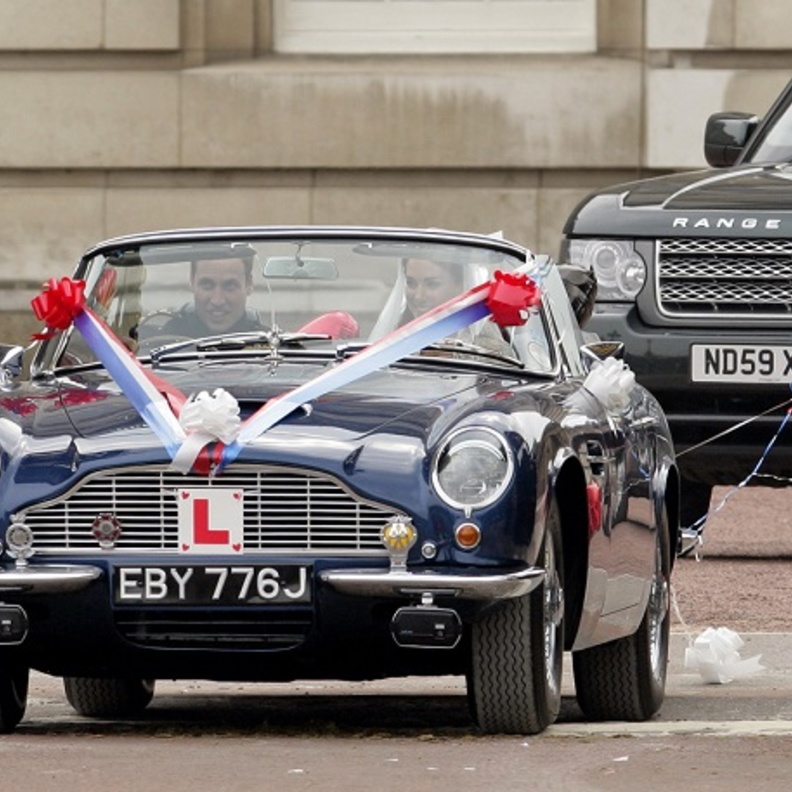 أستون مارتن Db6 Volante