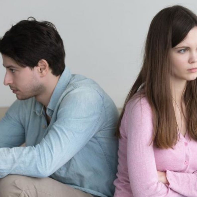 أنواع المشاكل الزوجية وحلولها