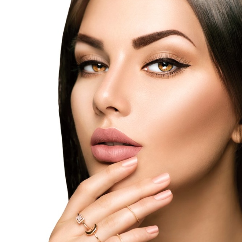 فوائد زيت السمسم وخل التفاح للعناية بالبشرة السمراء أثناء الحجر المنزلي