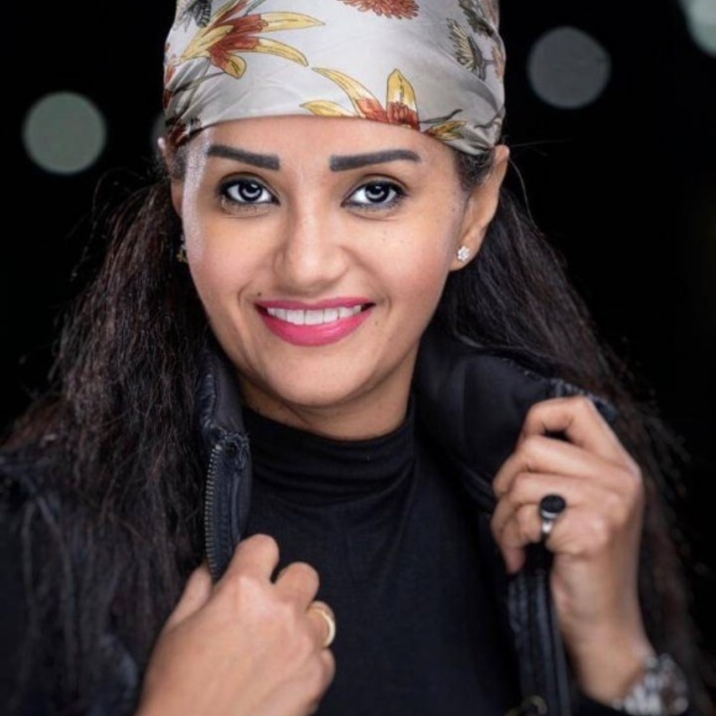  المصورة أماني القحطاني تحصد جائزتين دوليتين في مسابقة لمواجهة كورونا