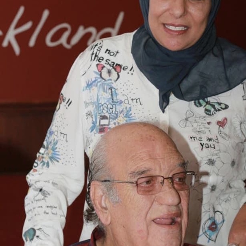 حسن حسني وزوجته