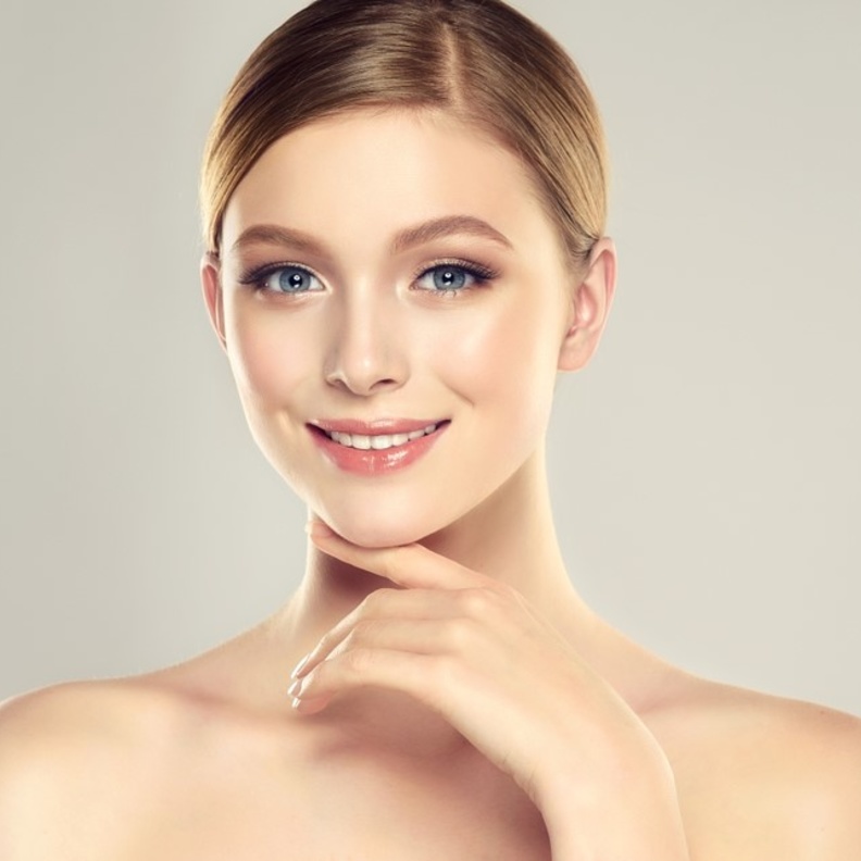 وصفات طبيعية من الصمغ العربي لنضارة البشرة في الحجر المنزلي وطرق استخدامه