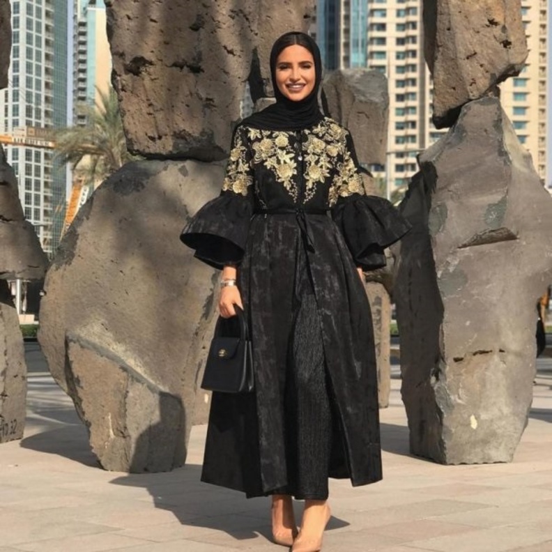  فستان من فاطمة حسام