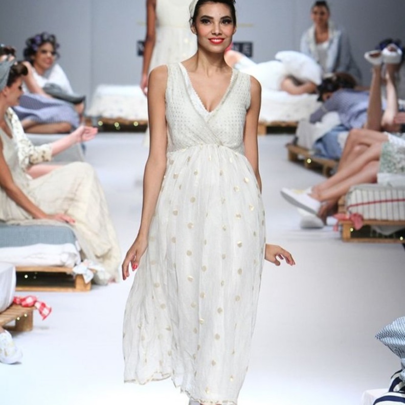  فستان ميدي من amazon