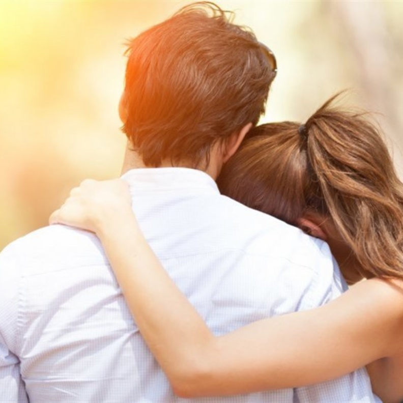 كيف يمكن تقوية الحب بعد الزواج؟