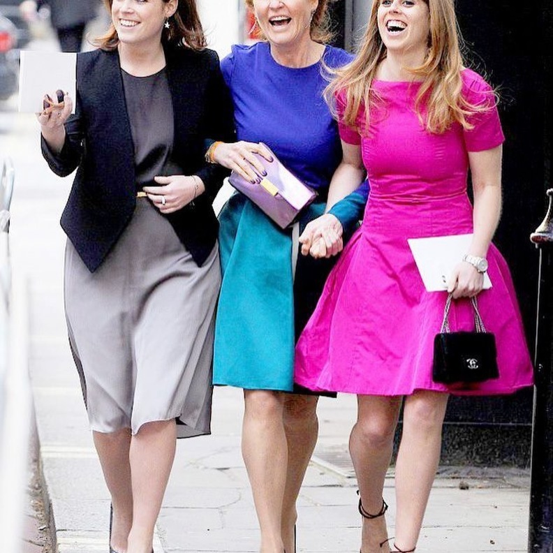 سارة فيرغسون توجه رسالة مؤثرة لابنتيها لهذا السبب