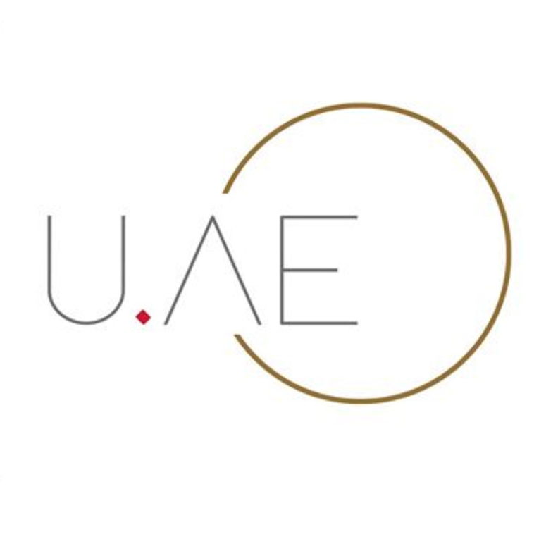 الإمارات ترفع نسبة الموظفين الموجودين بمقار الوزارات والهيئات إلى 50%