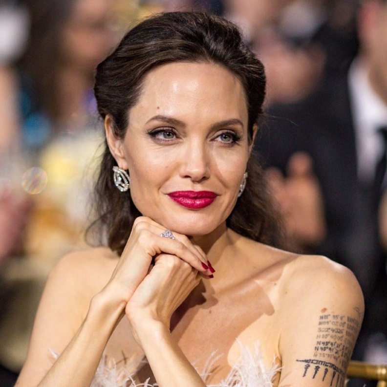 أنجلينا جولي Angelina Jolie