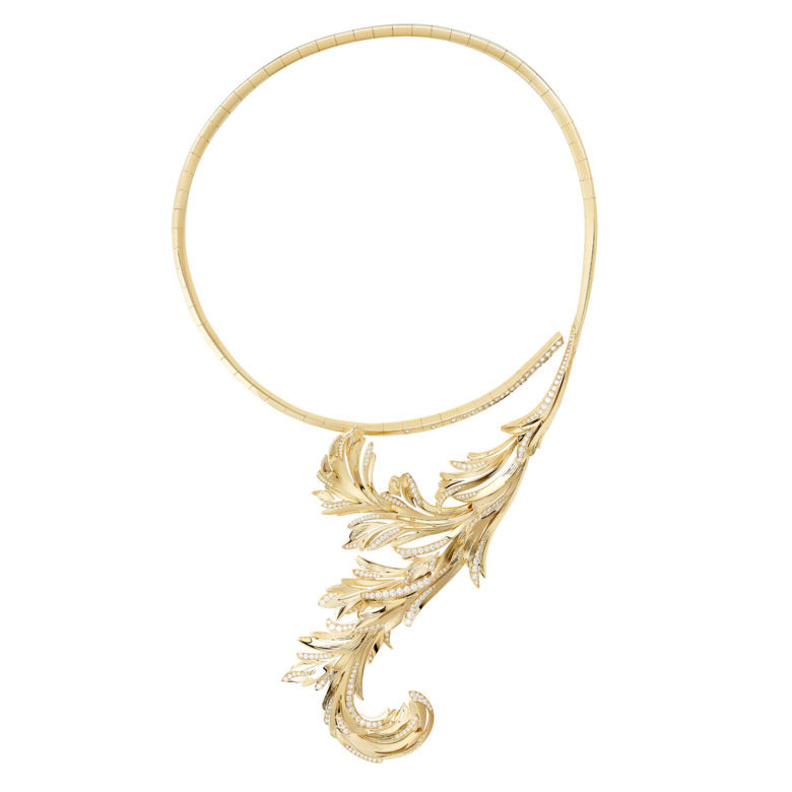  قلادة من بوشرون Boucheron