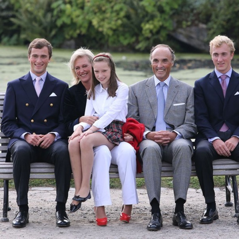 الأمير خواكيم حضر حفلا شارك فيه 27 شخصا في قرطبة