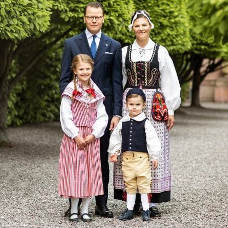 الصور الرسمية الجديدة لأسرة ولية عهد السويد