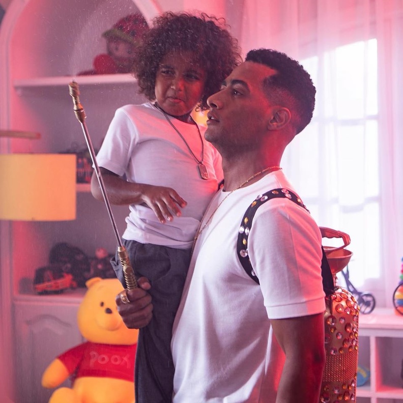 محمد رمضان وابنه