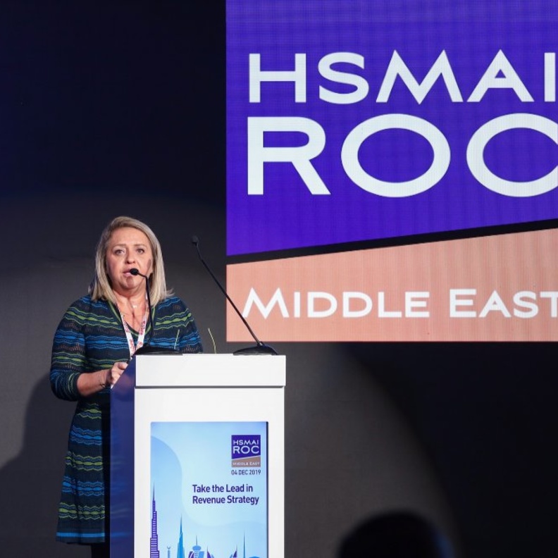 منى فرج مديرة الجمعية العالمية لخدمات المبيعات والتسويق في قطاع الضيافة في الشرق الأوسط