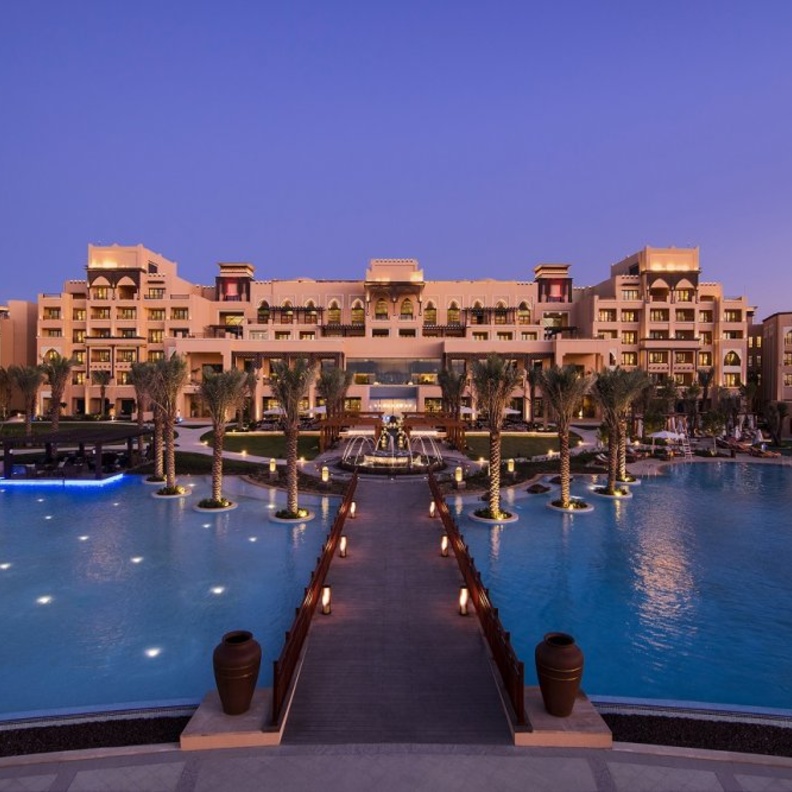 غاي هاتشينسون الرئيس التنفيذي لمجموعة روتانا