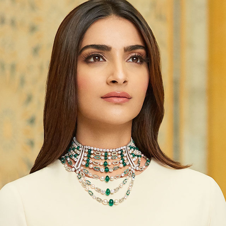 مجوهرات بولغري اختارتها سونام كابور