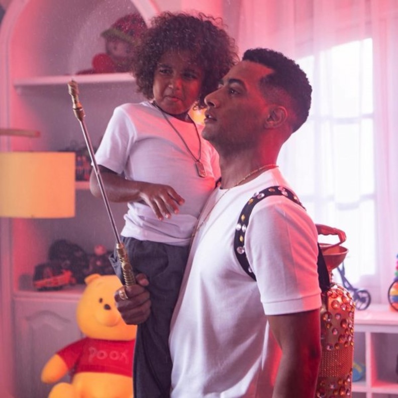 محمد رمضان وابنه علي