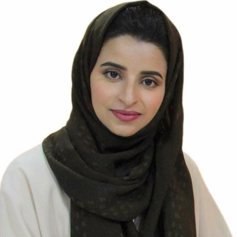  الطالبة ندى القحطاني تبتكر روبوت لدعم المناهج الدراسية لأطفال متلازمة داون