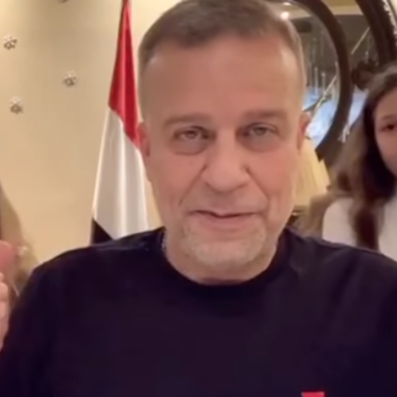 شريف منير وابنتيه