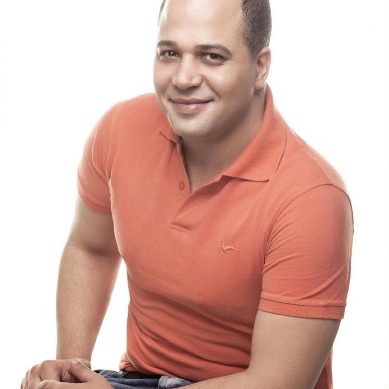 مصطفى درويش 