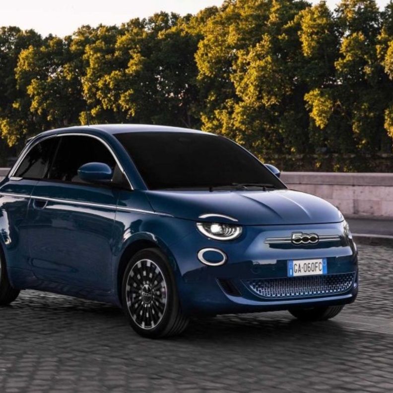 محرك كهربائي وبطارية تكفي لقطع 320 كم بالشحنة الواحدة