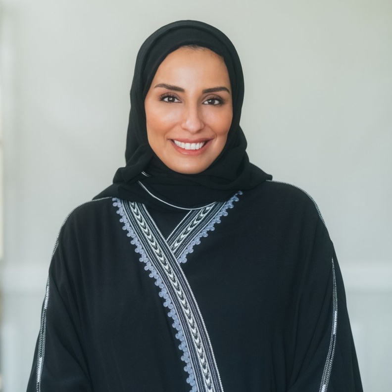 رئيسة قسم العلاقات العامة في جمعية النهضة سارة عبدالرحمن الغصون لـ"هي": نعمل لضمان بيئة مجتمعية تعتز بمشاركة المرأة