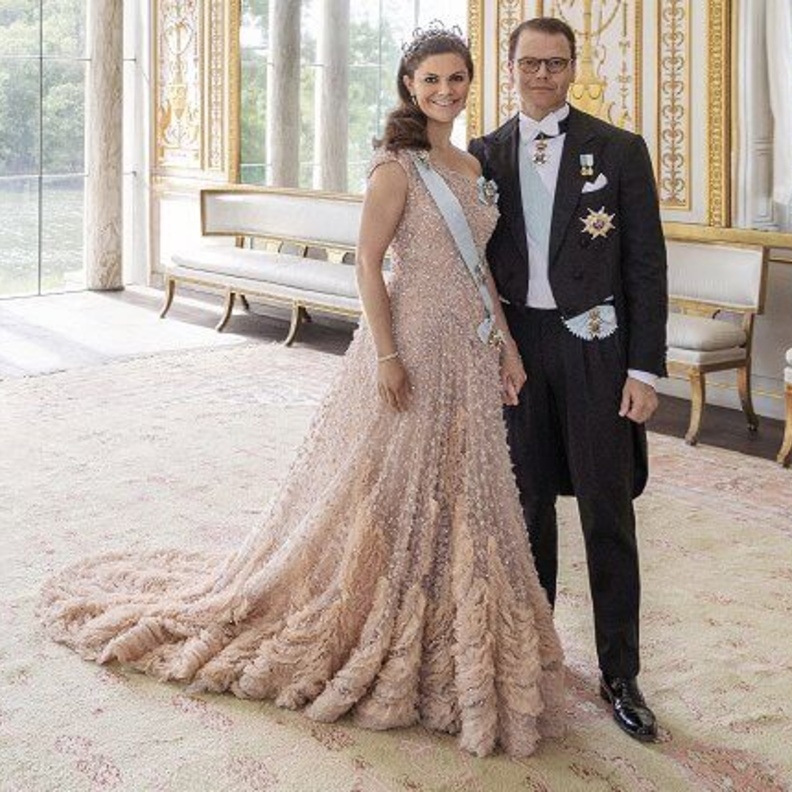 الأميرة فيكتوريا وزوجها الأمير دانيال