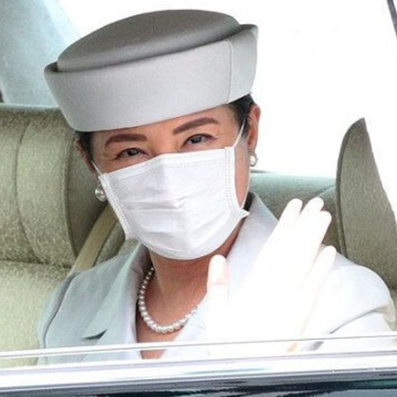 الإمبراطورة كوجون جدة إمبراطور اليابان الحالي