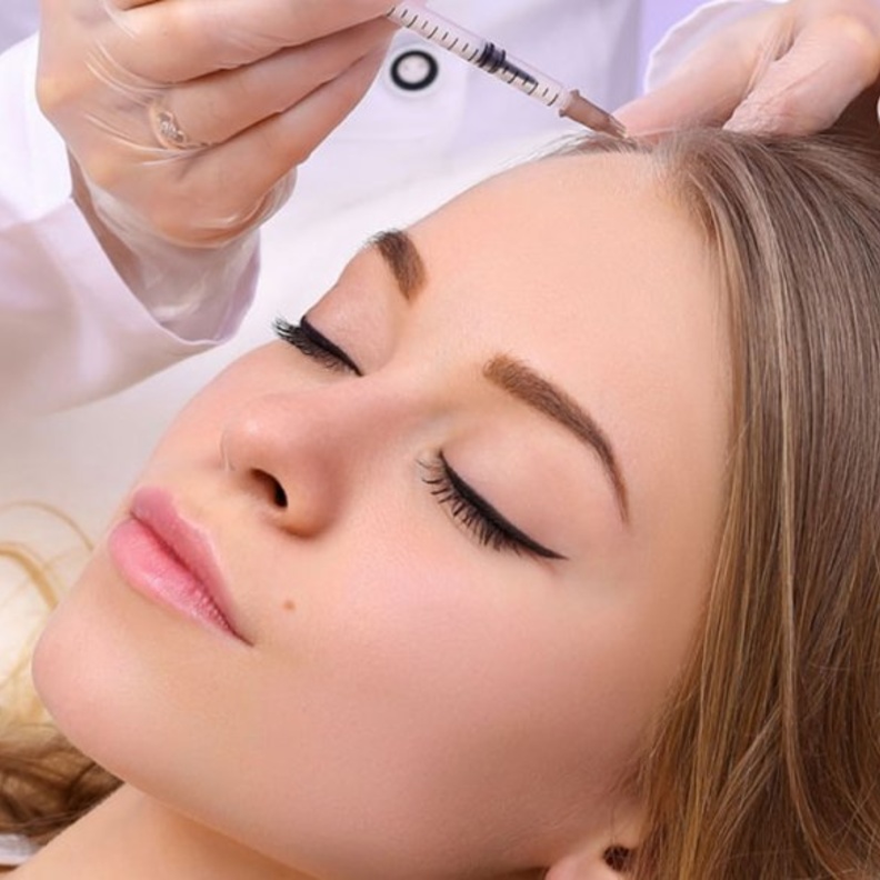 فوائد حقن البلازما للشعر المزروع وأهم آثاره الجانبية