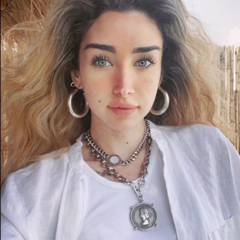 هنا الزاهد 2020