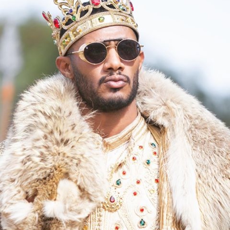 محمد رمضان يحصل على الدرع الماسي من يوتيوب