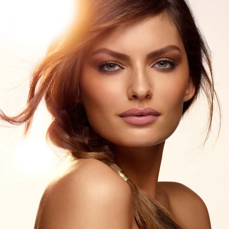 أفضل مستحضرات برونزر للبشرة السمراء في صيف 2020