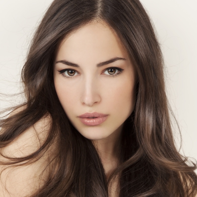  كيفية استخدام زيت الخروع لنمو الشعر