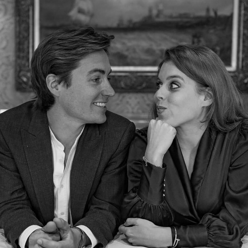 هل حددت الأميرة بياتريس موعدا جديدا لحفل زفافها؟