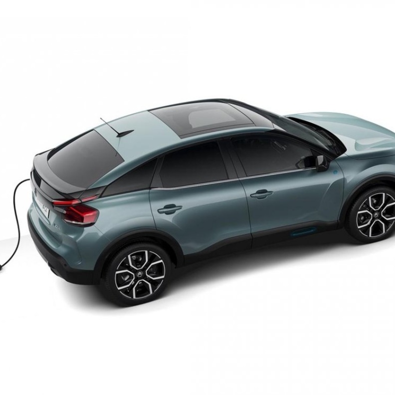 سيارة C4تتوفر للمرة الأولى بنسخة كهربائية