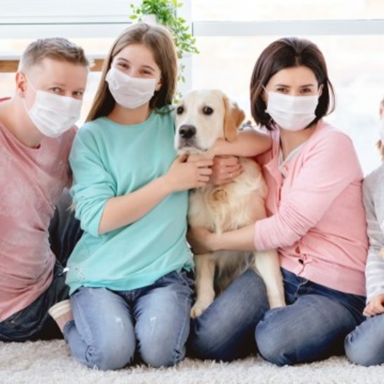 ما مدى سرعة انتقال كورونا بين أفراد العائلة