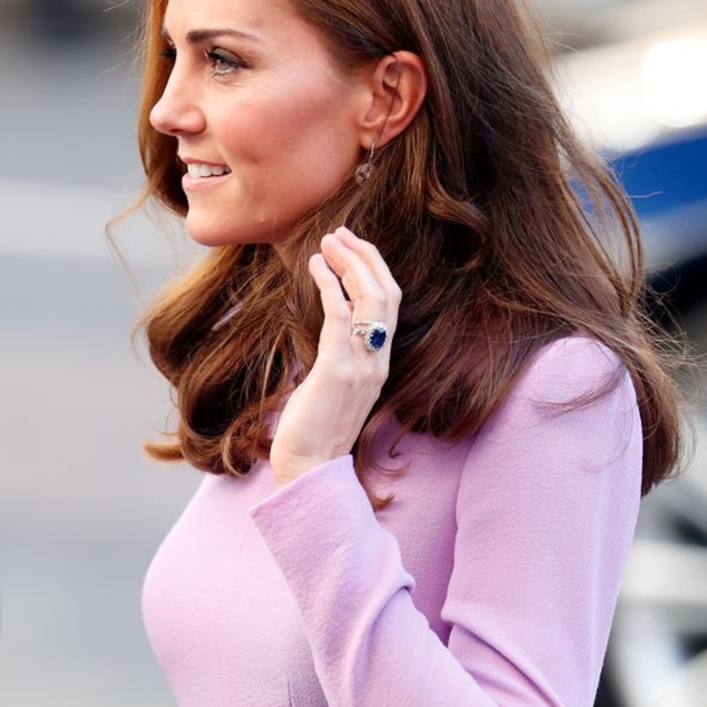 ما سر ارتداء كيت ميدلتون 3 خواتم في الإصبع نفسه؟