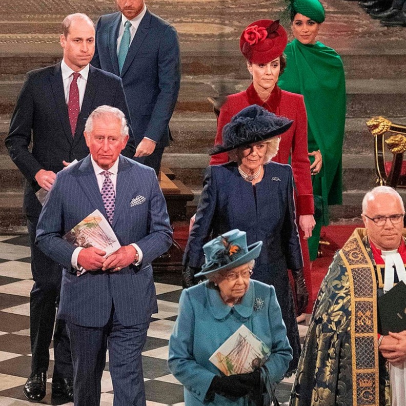 تشارلز وكاميلا أم ويليام وكيت.. من فيهما سيكون ملك وملكة بريطانيا المستقبلين؟